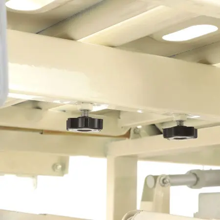 Кровать реанимационная электрическая DB-3 (5 функций) (МЕ-4019Н-00) с выдвижным ложементом и ростоматом CPR+аккумулятор с ростоматом фото в интернет магазине | zdorov.by