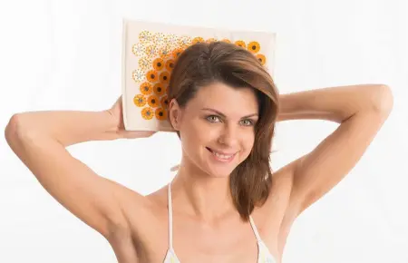 Аппликатор Кузнецова 17х28 см желтый (более острые иглы, магнитные вставки). фото в интернет магазине | zdorov.by