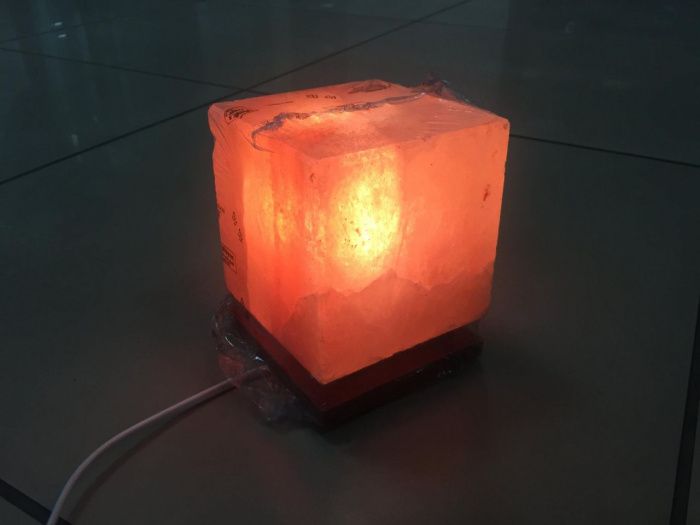 Солевая лампа "Куб"